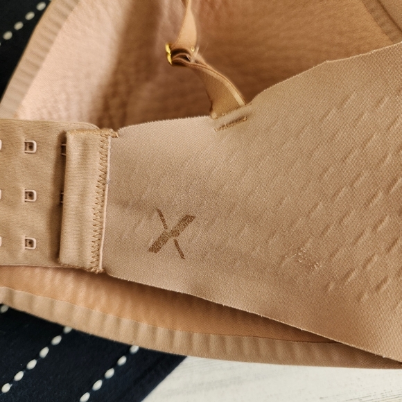 Knix WingWoman Contour Bra Beige Size 6+ - Picture 4 of 7